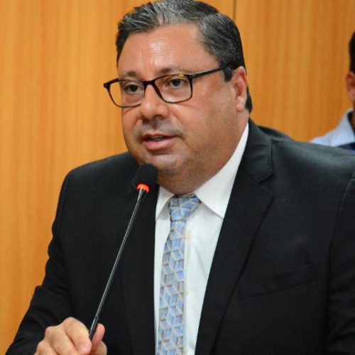 Penalva oficializa mudança de partido