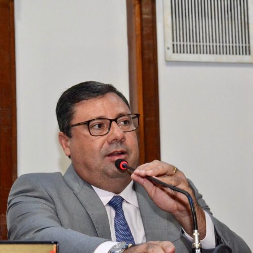 Penalva ironiza declaração de Jerônimo sobresaúde e educação de Salvador: “Merece o Oscarde melhor ator de ficção”