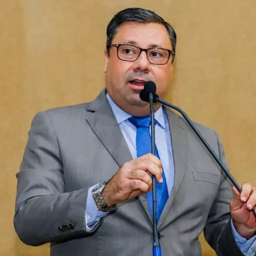Penalva solicita criação de pontos de embarque para transporte por aplicativo em Salvador